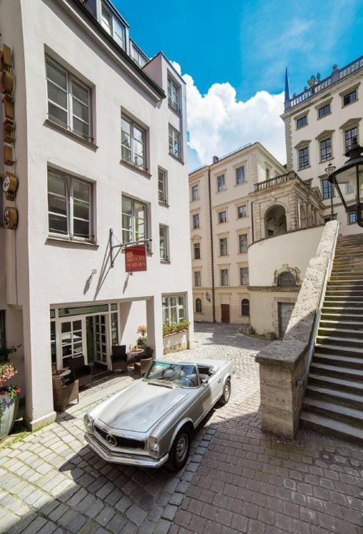 Hotel Am Rathaus Аугсбург Екстер'єр фото