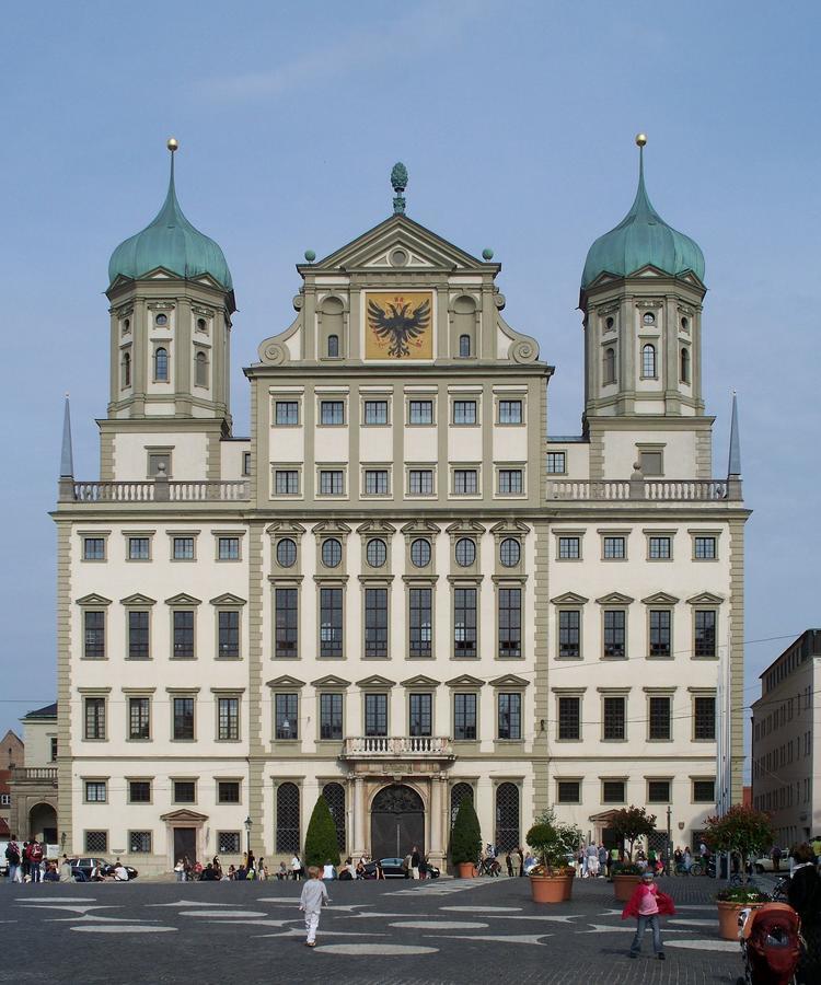 Hotel Am Rathaus Аугсбург Екстер'єр фото